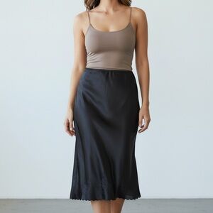 Vintage Half Slip Bundle. Two lengths. Black, white, peach, and ivory. 9 slips.